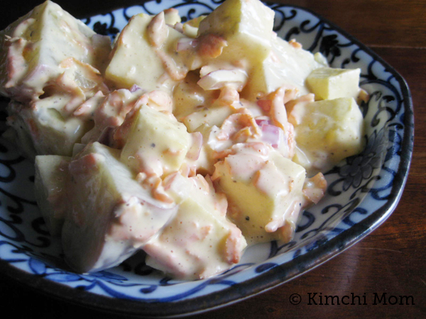 Apple Potato Salad | www.kimchimom.com