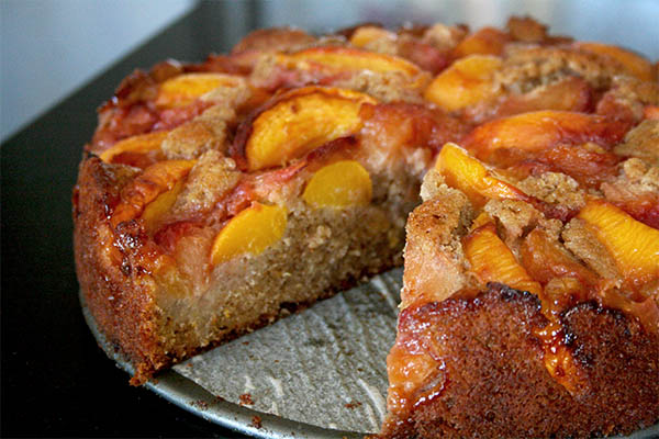 Peach Plum Cake by Gotta Get Baked | www.kimchimom.com